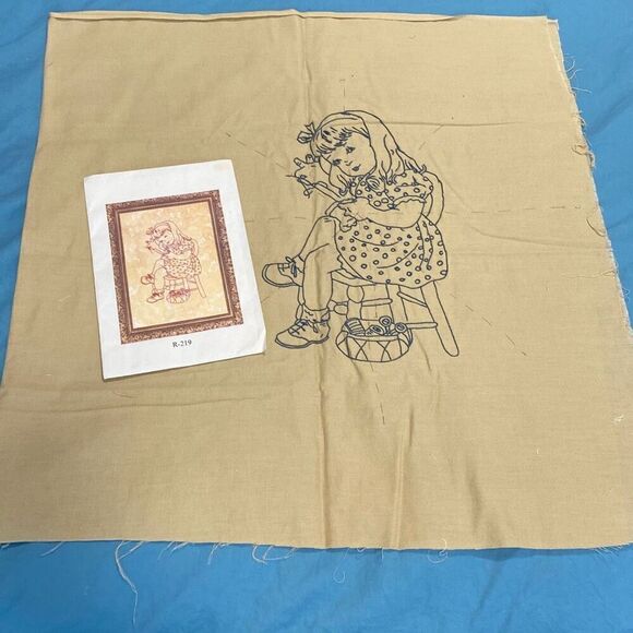 Lakadaisies Filk Art Embroidery Kit Vintage R-201 R-217 R-219 - Picture 8 of 10